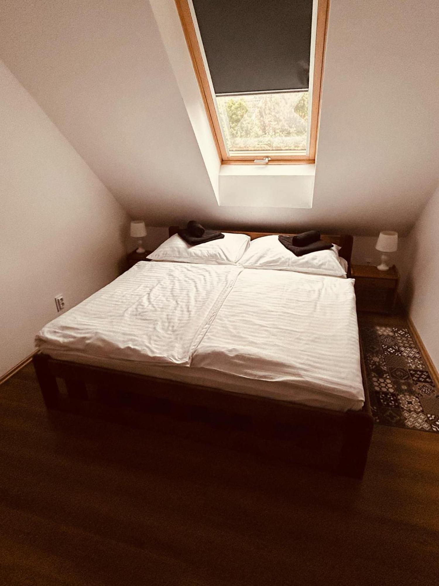 Pataky Apartmanok Veszprém Eksteriør bilde